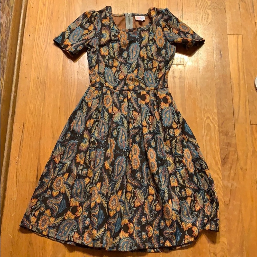 LulaRoe XS Paisley Floral Dress